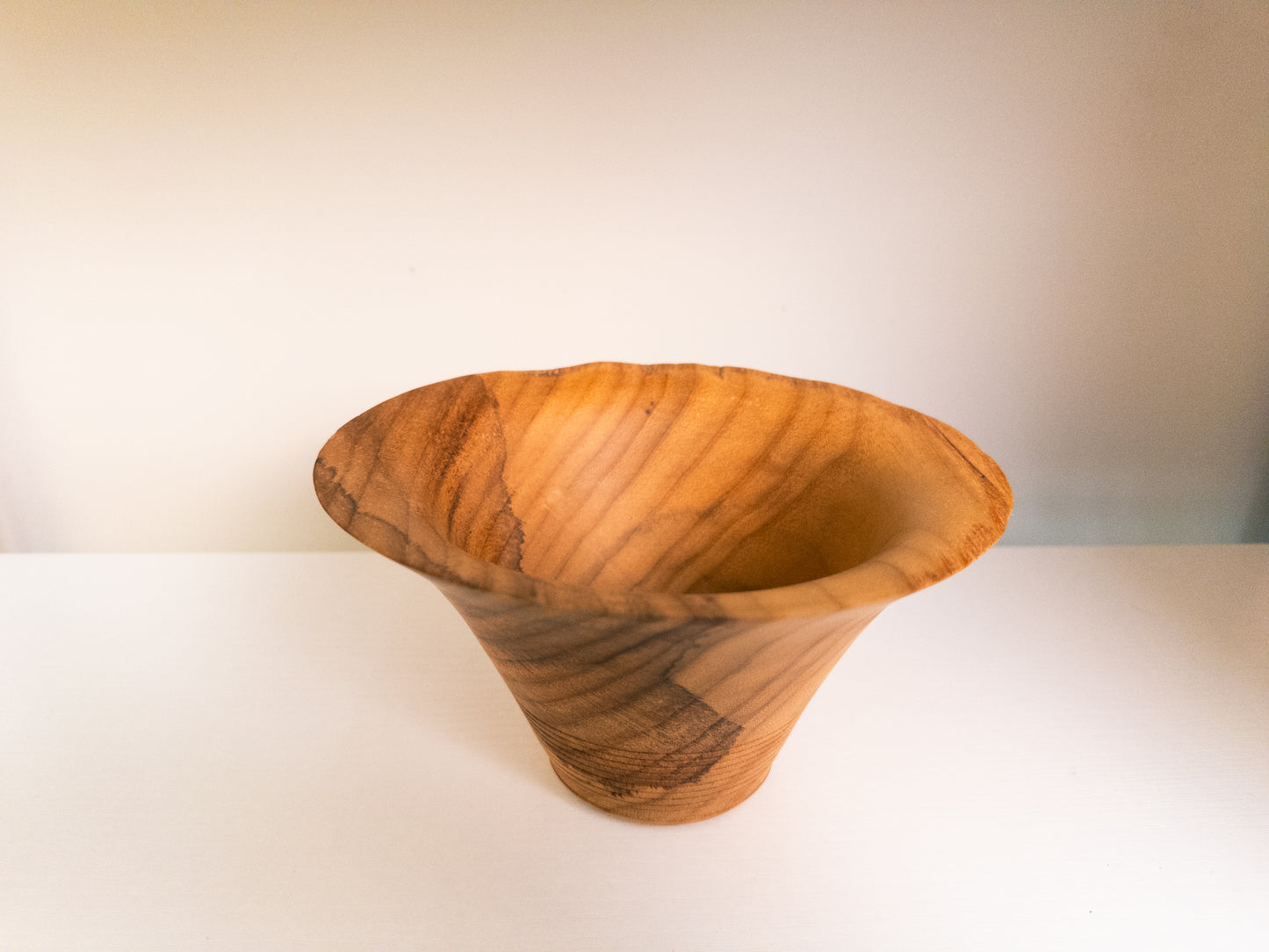 Wavy Oak Vessel