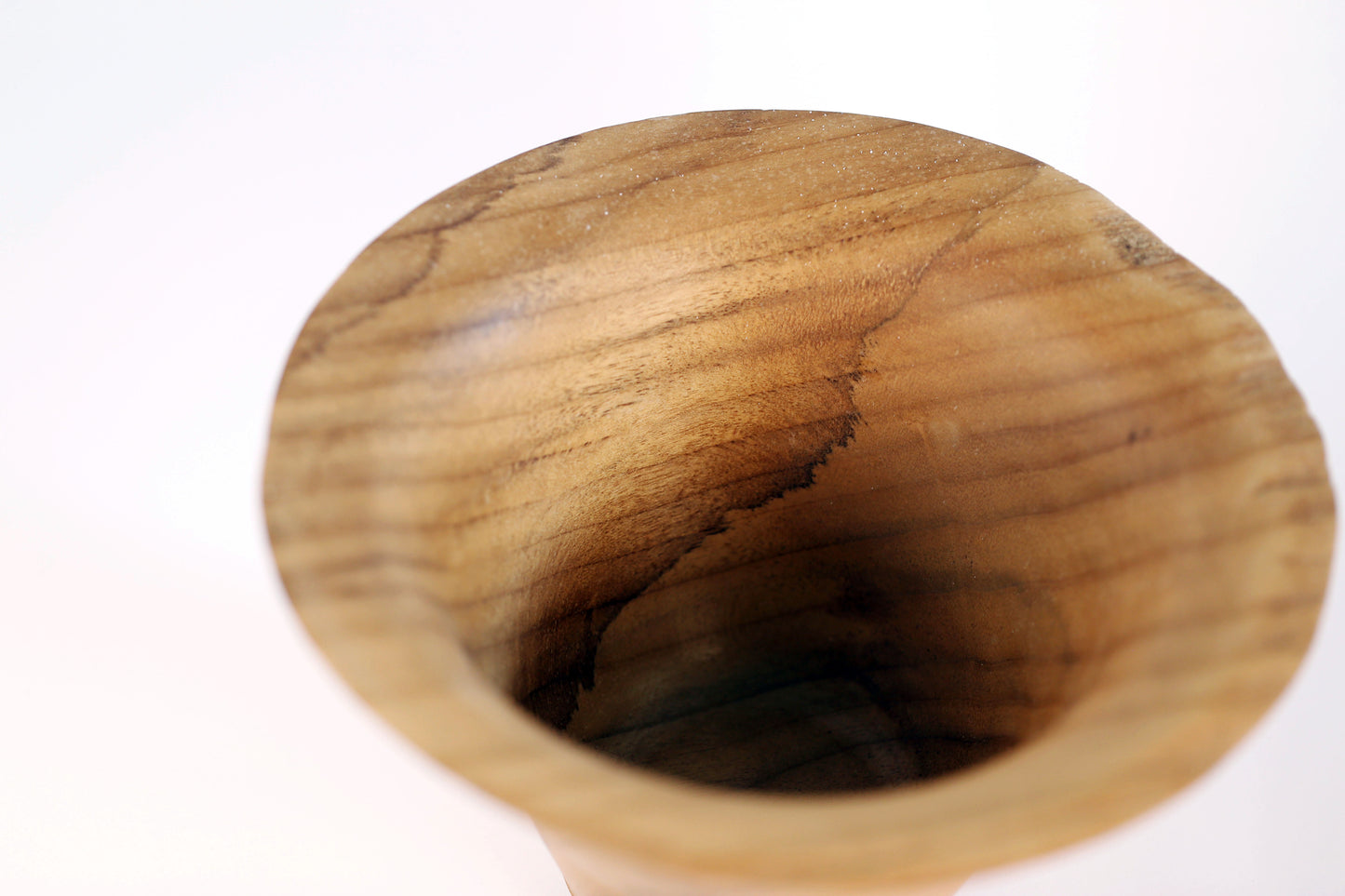 Wavy Oak Vessel
