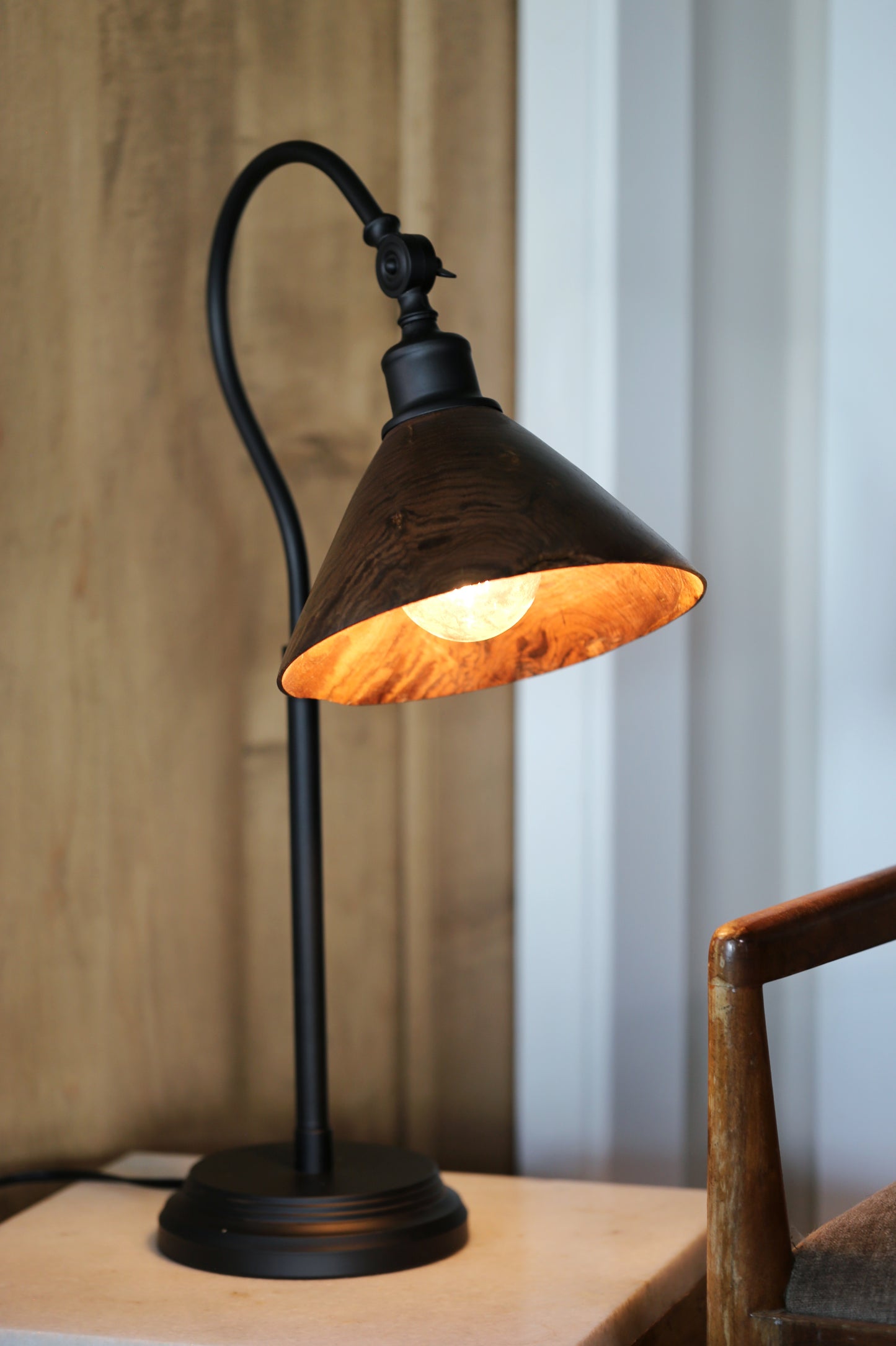 Black Acacia Desk Lamp