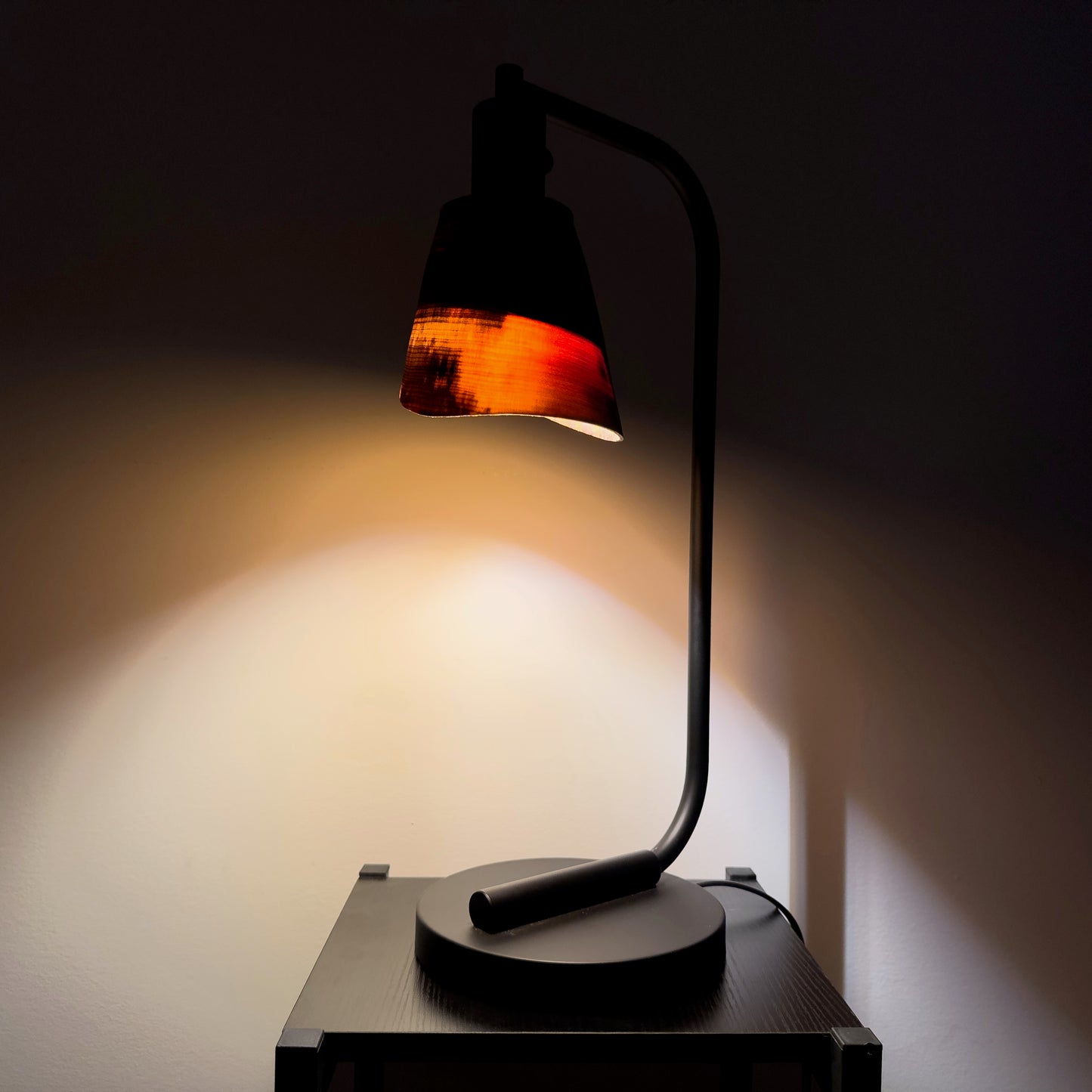 Black Walnut Wavy Edge Desk Lamp